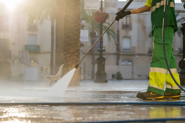 Best Warehouse Cleaning  in Deland, FL